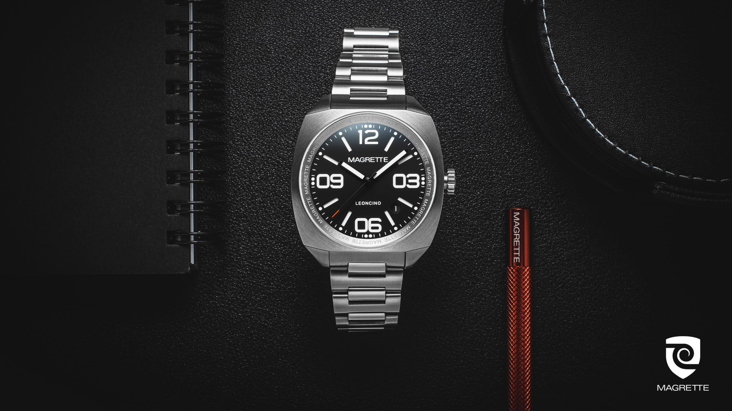 Magrette Timepeices -  leoncino 40 desktop 