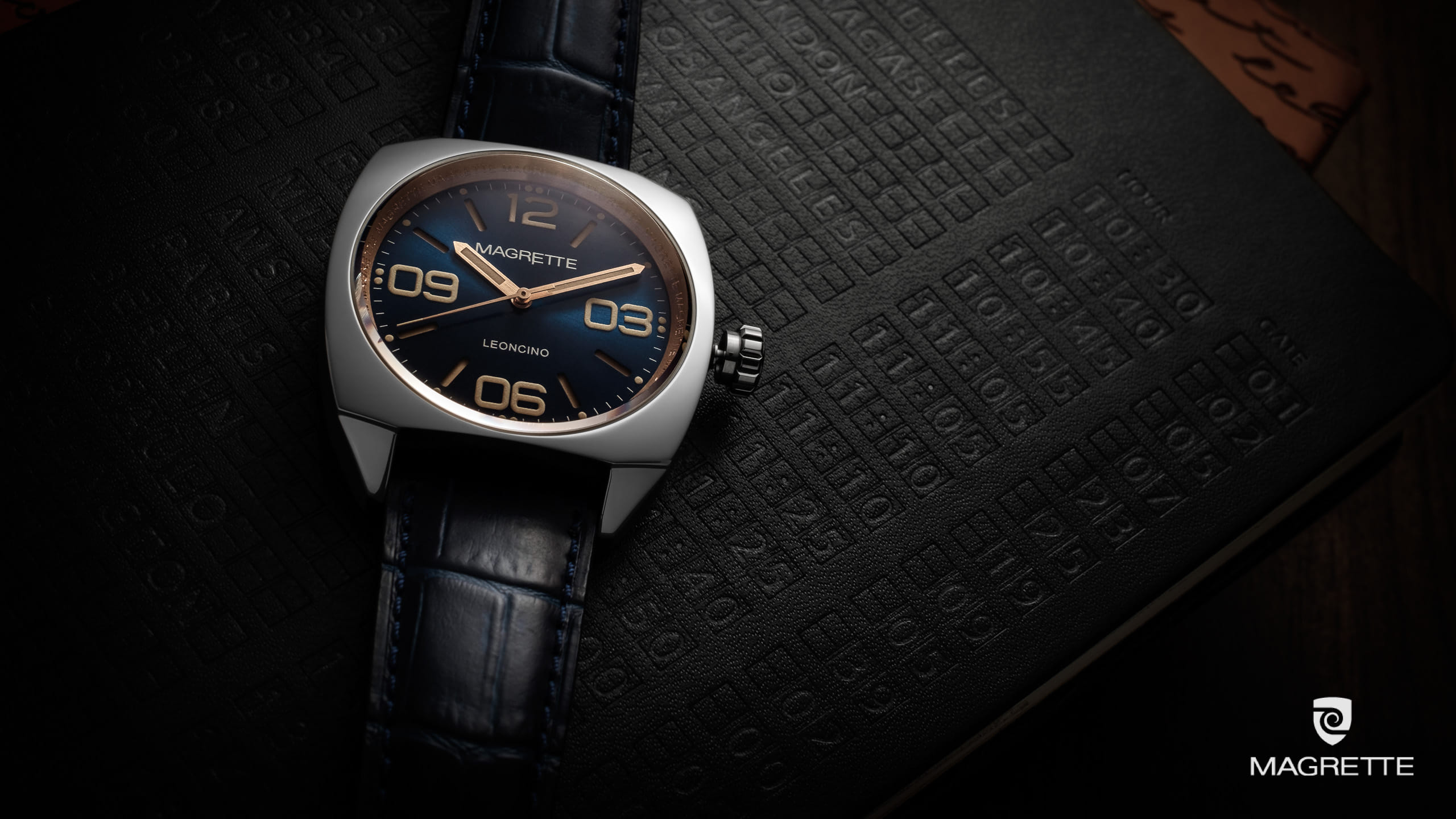 Magrette Timepeices -  leoncino 10Y books 